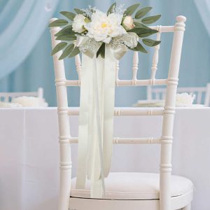 Fleurs artificielles pour le dossier des chaises lors de mariages en extérieur 8pcs
